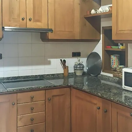 Semesterbostad 3 Bedroom Cozy In Ortigueira Couzadoiro